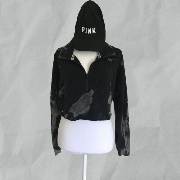 PINK Victoria's Secret Women Sweatshirt  Fleece Black Size SM and Cap Logo PINK - Picture 1 of 10